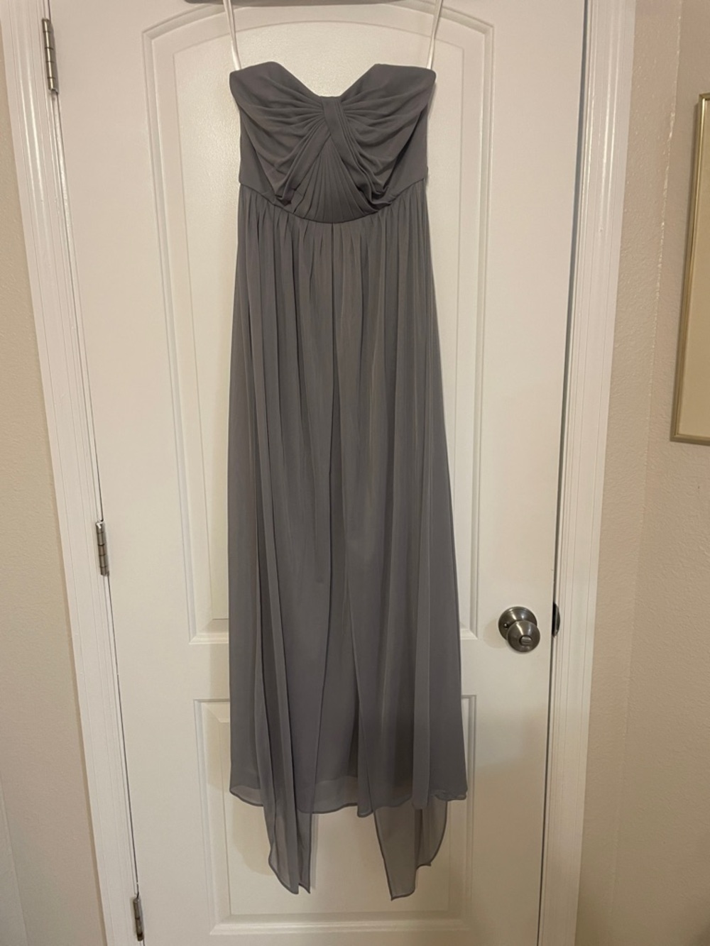 David’s Bridal Strapless Gray Chiffon Evening Dress size 0